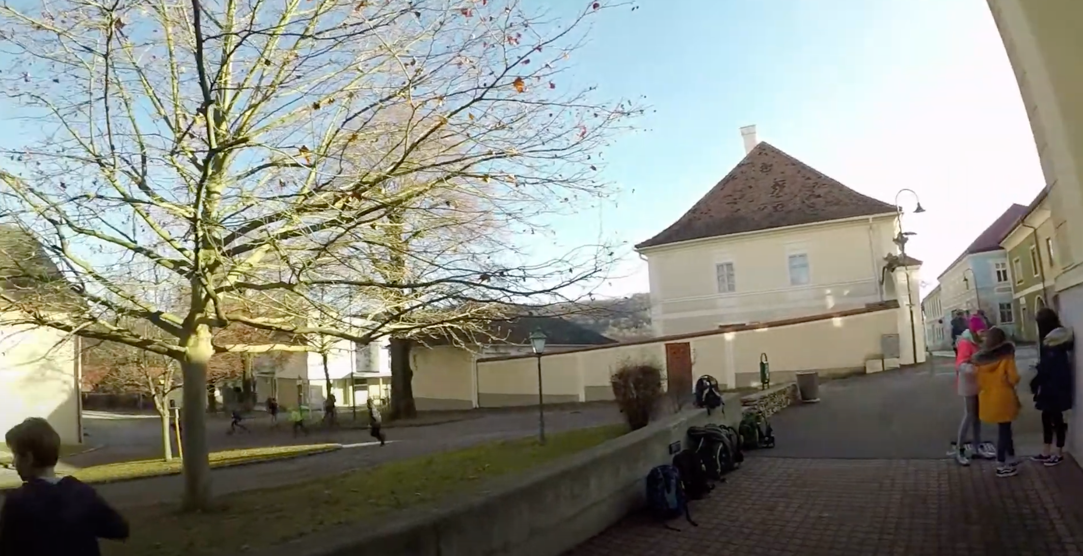 Mehr über den Artikel erfahren Neuer Schulfilm – wir stellen uns vor!